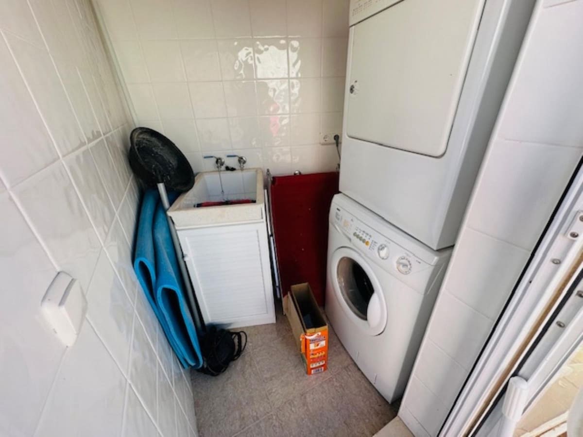 Casa de 3 habitaciones en Estepa en venta - 99.000 € (Ref: 9066567)