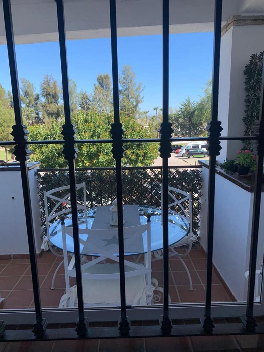 2 bedroom Apartment for sale in Alhaurin de la Torre with pool garage - € 320,000 (Ref: 9082663)