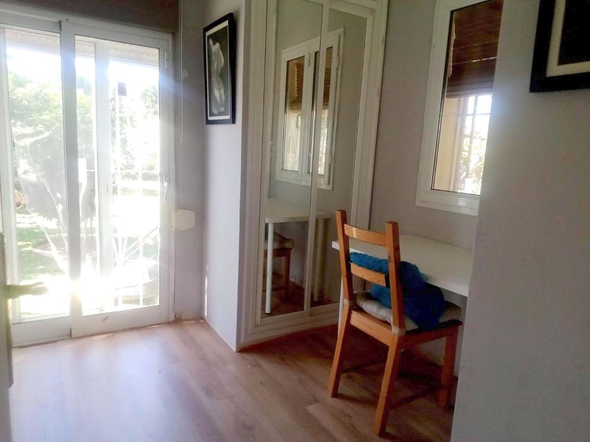 4 sypialnia Willa na sprzedaż w Alhaurin de la Torre z basenem garażem - 360 000 € (Ref: 9108034)