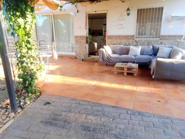 4 sypialnia Willa na sprzedaż w Alhaurín de la Torre z basenem garażem - 360 000 € (Ref: 9108034)