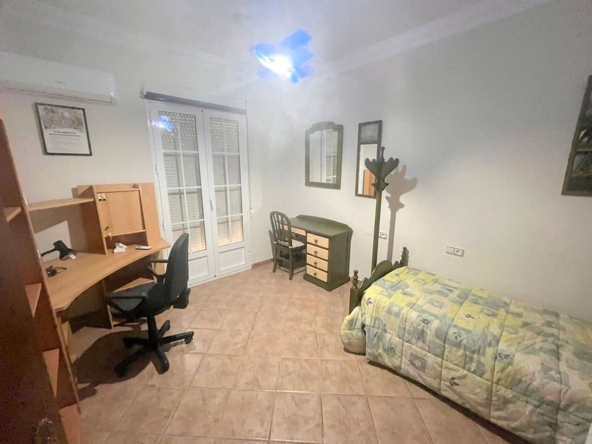 Ático de 3 habitaciones en Sierra de Yeguas en venta - 125.000 € (Ref: 9108121)