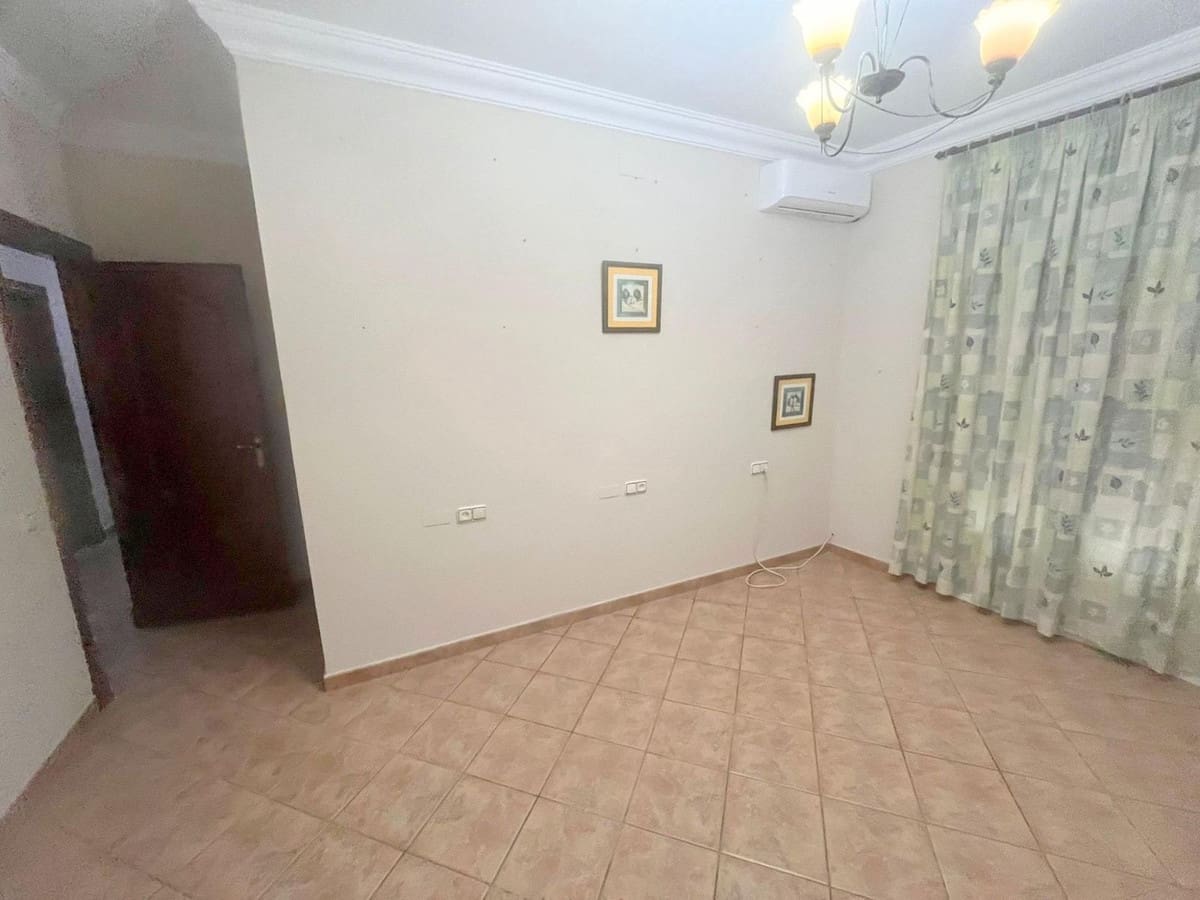 Ático de 3 habitaciones en Sierra de Yeguas en venta - 125.000 € (Ref: 9108121)