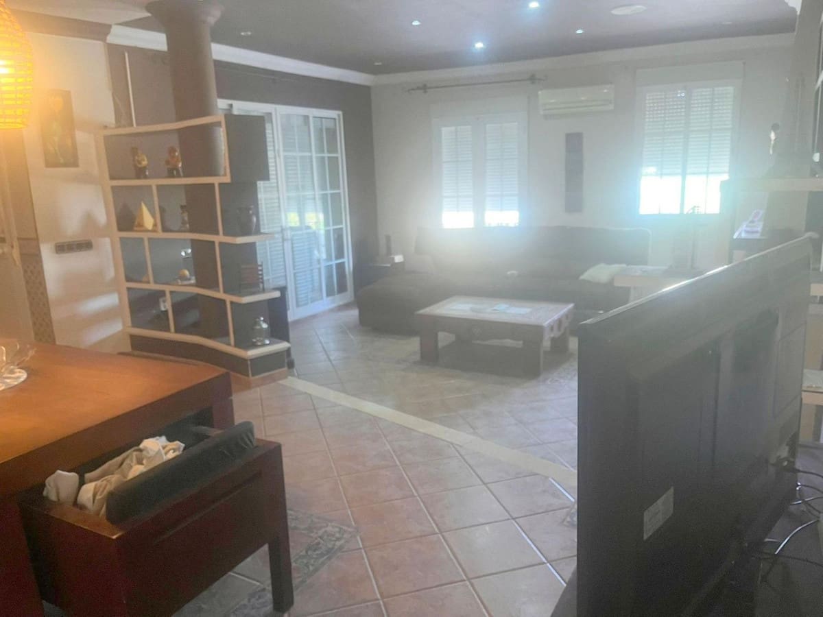 Ático de 3 habitaciones en Sierra de Yeguas en venta - 125.000 € (Ref: 9108121)