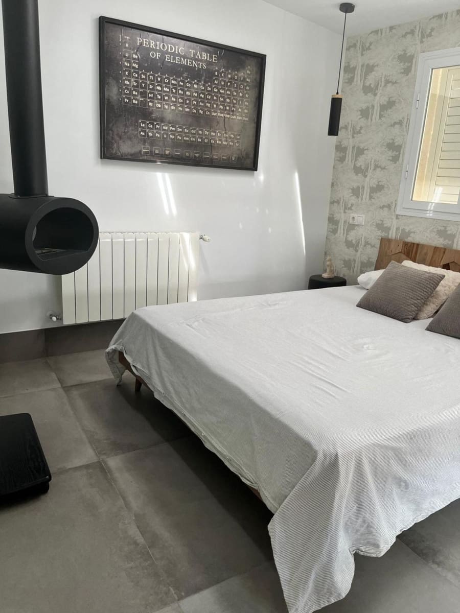 3 soveværelse Villa til salg i Estepa med swimmingpool garage - € 315.000 (Ref: 9109351)