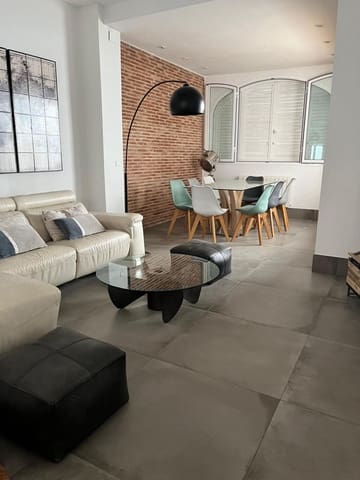 3 soverom Villa til salgs i Estepa med svømmebasseng garasje - € 315 000 (Ref: 9109351)