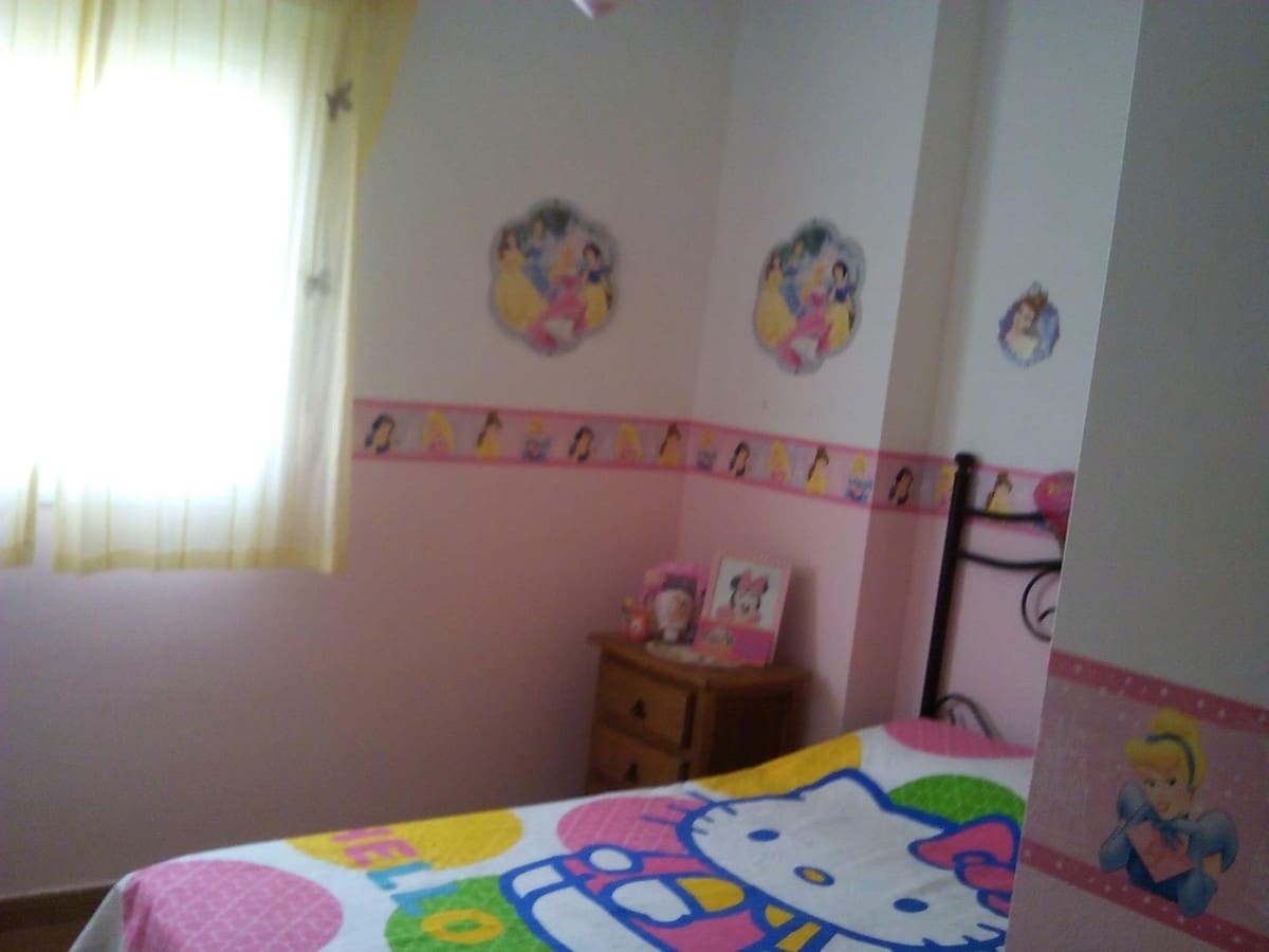 4 slaapkamer Huis te koop in Sierra de Yeguas met zwembad garage - € 225.000 (Ref: 9109352)