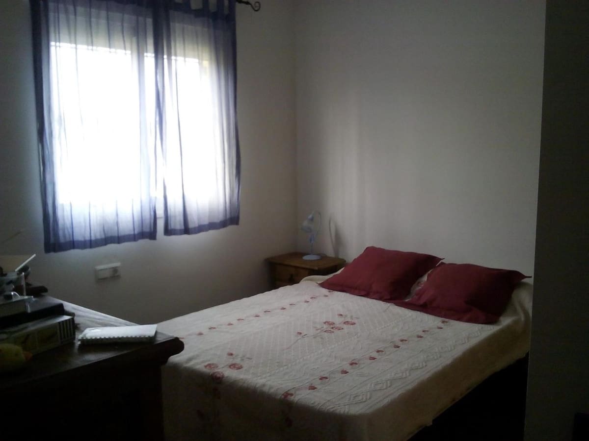 4 slaapkamer Huis te koop in Sierra de Yeguas met zwembad garage - € 225.000 (Ref: 9109352)