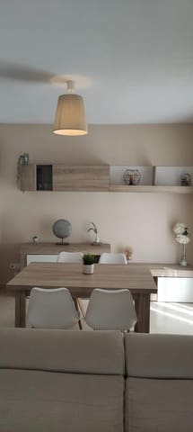 4 soveværelse Villa til salg i Antequera med swimmingpool garage - € 255.000 (Ref: 9113060)