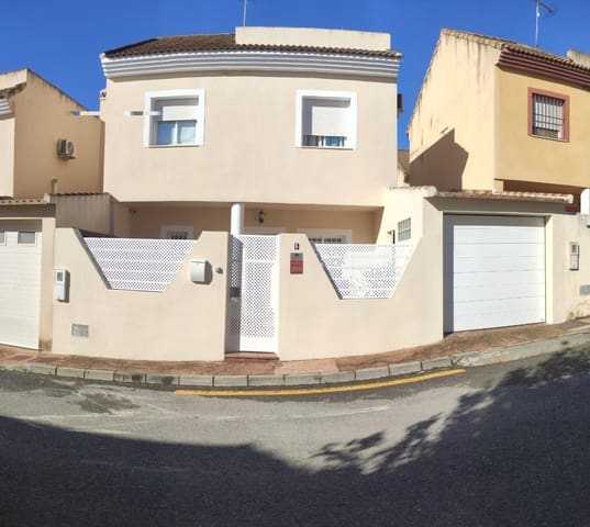 4 bedroom Villa for sale in Antequera with pool garage - € 255,000 (Ref: 9113060)