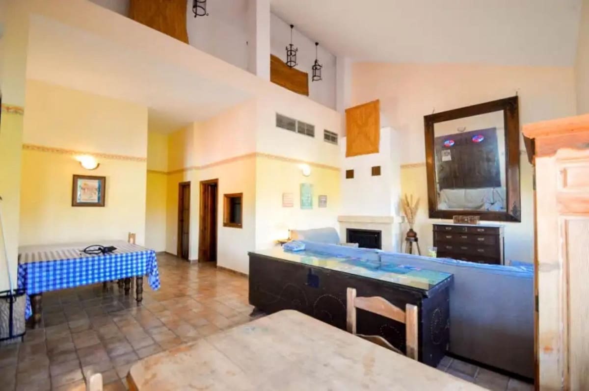 16 soveværelse Hotel til salg i Tolox med swimmingpool garage - € 780.000 (Ref: 9117471)