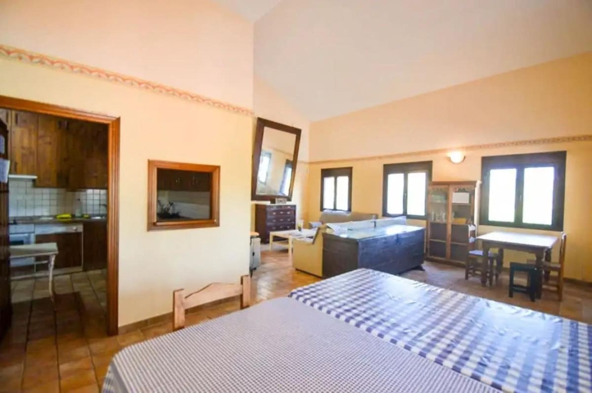 16 soveværelse Hotel til salg i Tolox med swimmingpool garage - € 780.000 (Ref: 9117471)