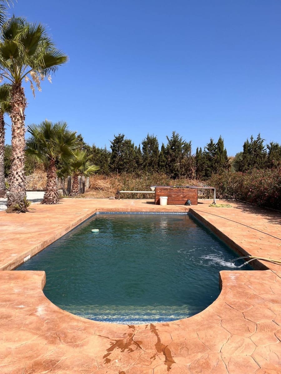 3 soverom Finca/Herregård til salgs i Alhaurin de la Torre med svømmebasseng garasje - € 495 000 (Ref: 9184311)