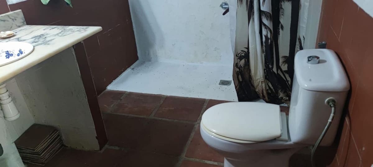 3 soveværelse Finca/Landehus til salg i Estacion de Cartama med swimmingpool garage - € 235.000 (Ref: 9184313)