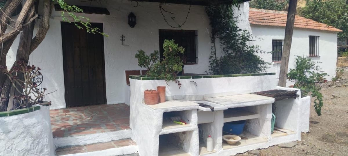 3 soveværelse Finca/Landehus til salg i Estacion de Cartama med swimmingpool garage - € 235.000 (Ref: 9184313)