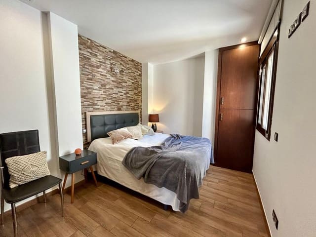 3 slaapkamer Penthouse te koop in Istán - € 210.000 (Ref: 9187601)