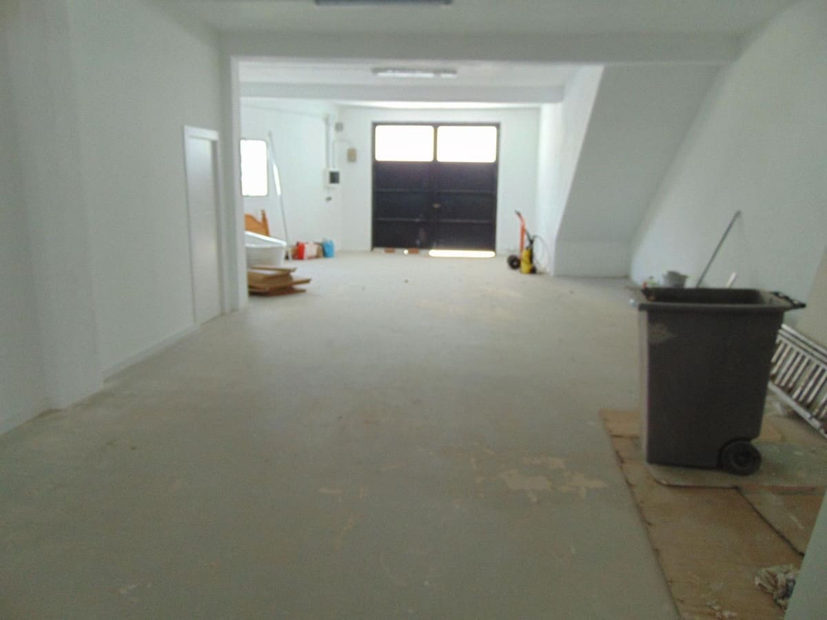 Commercieel te koop in Alhaurin el Grande - € 650.000 (Ref: 9193075)