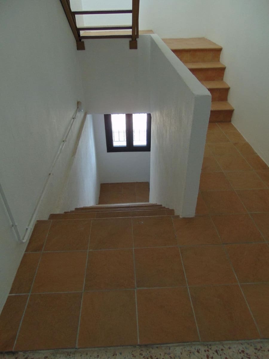 Commercieel te koop in Alhaurin el Grande - € 650.000 (Ref: 9193075)