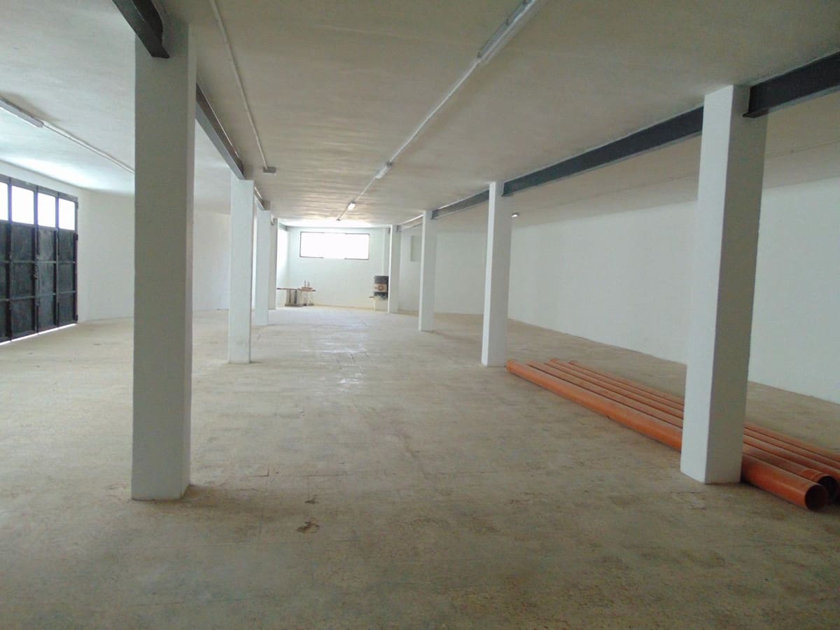 Commercieel te koop in Alhaurin el Grande - € 650.000 (Ref: 9193075)