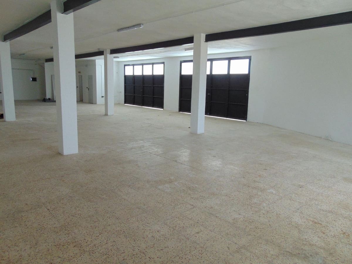 Commercieel te koop in Alhaurin el Grande - € 650.000 (Ref: 9193075)