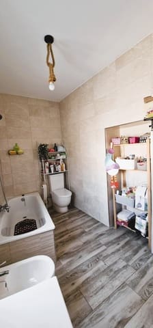 3 soverom Kjedet enebolig til salgs i Málaga by - € 335 000 (Ref: 9288395)