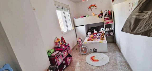 3 soverom Kjedet enebolig til salgs i Málaga by - € 335 000 (Ref: 9288395)