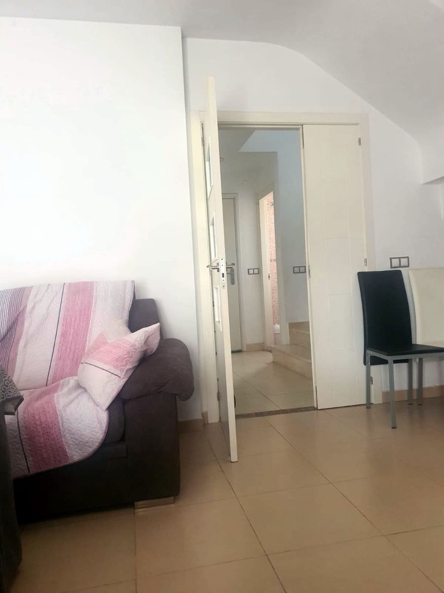 3 camera da letto Villetta Bifamiliare in vendita in Malaga citta con piscina garage - 505.000 € (Rif: 9306969)