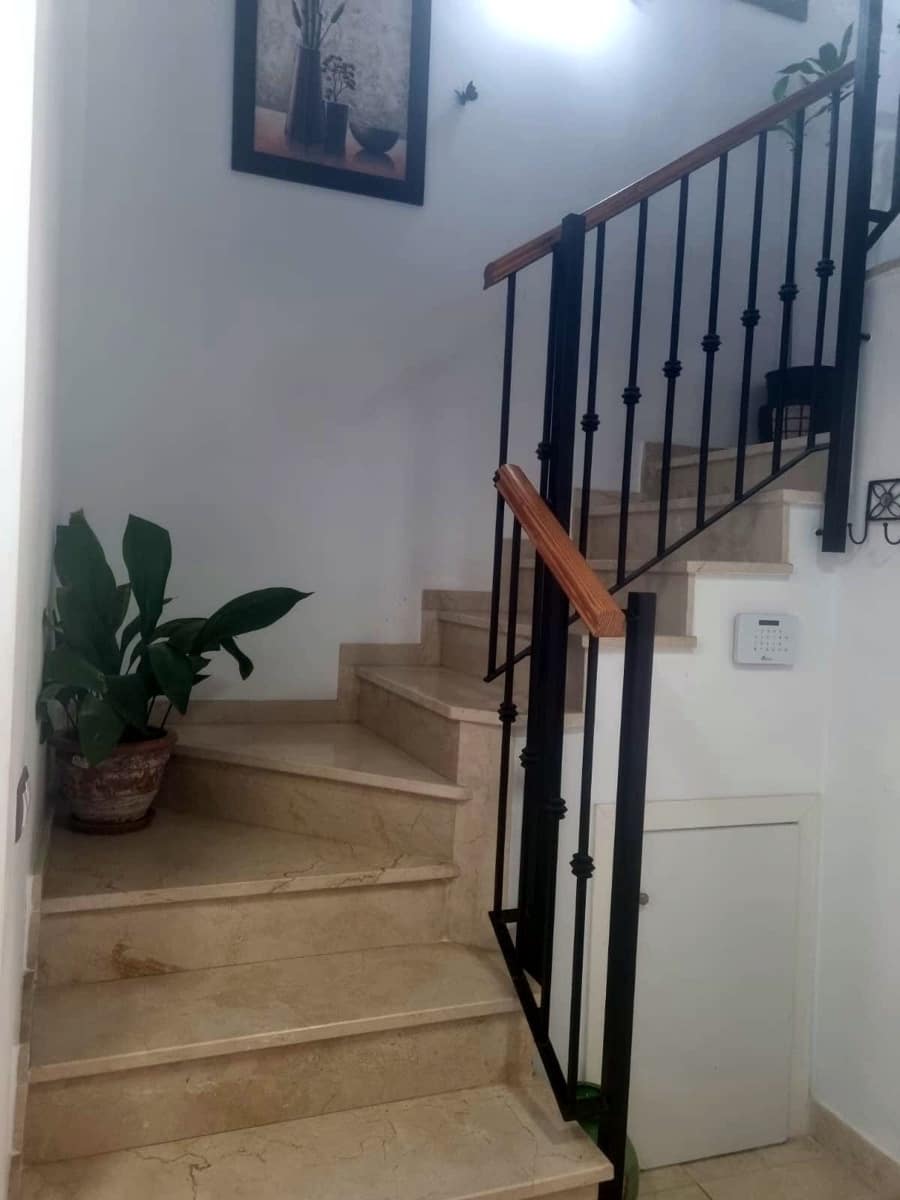 3 bedroom Semi-detached Villa for sale in Malaga city with pool garage - € 505,000 (Ref: 9306969)