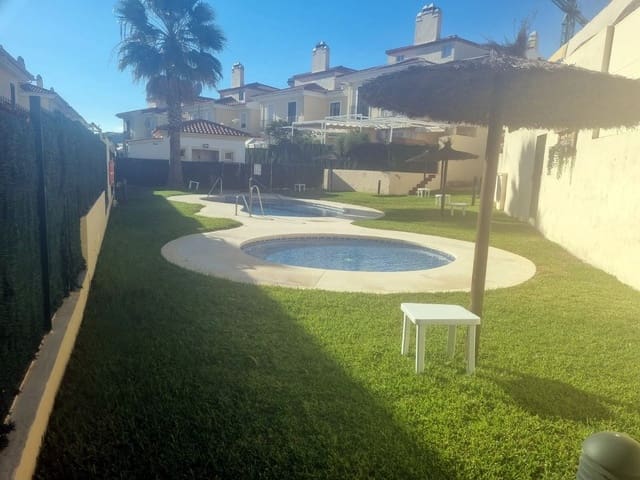 Pareado de 3 habitaciones en Málaga ciudad en venta con piscina garaje - 505.000 € (Ref: 9306969)