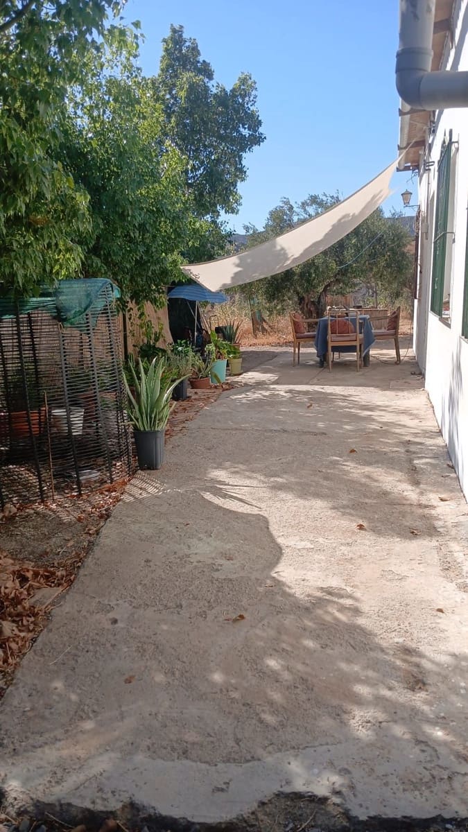 2 quarto Quinta/Casa Rural para venda em Almogia com garagem - 160 000 € (Ref: 9331735)