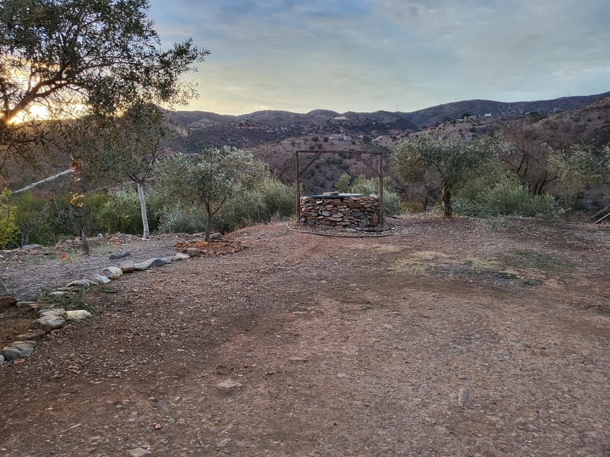 2 quarto Quinta/Casa Rural para venda em Almogia com garagem - 160 000 € (Ref: 9331735)