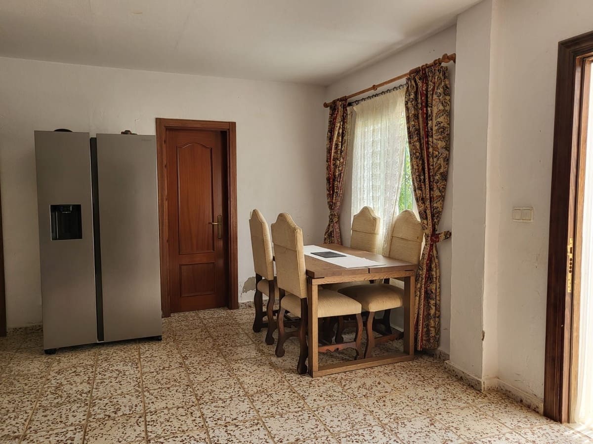 2 camera da letto Finca/Casa di Campagna in vendita in Almogia con garage - 160.000 € (Rif: 9331735)