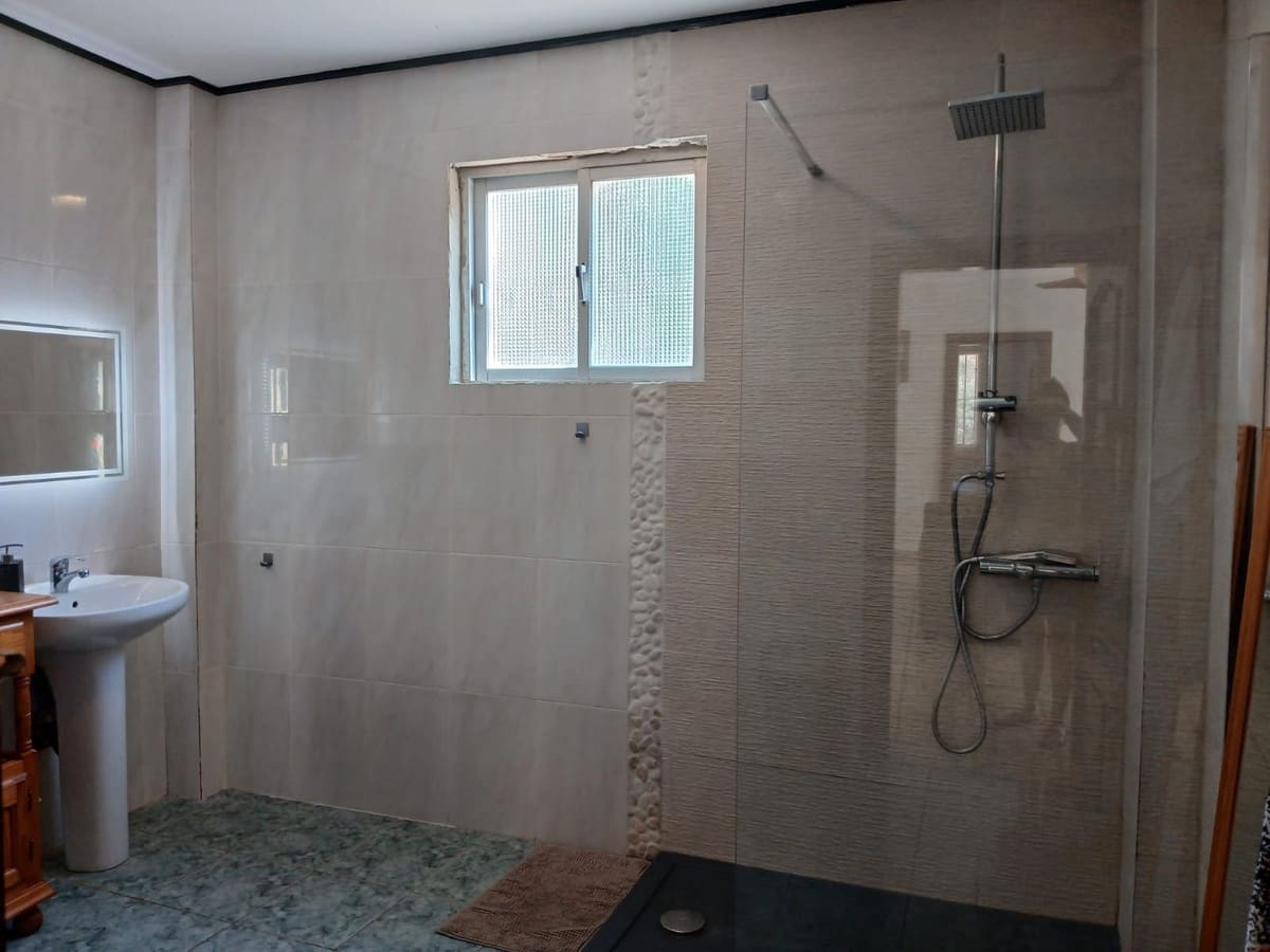 2 bedroom Finca/Country House for sale in Almogia with garage - € 160,000 (Ref: 9331735)