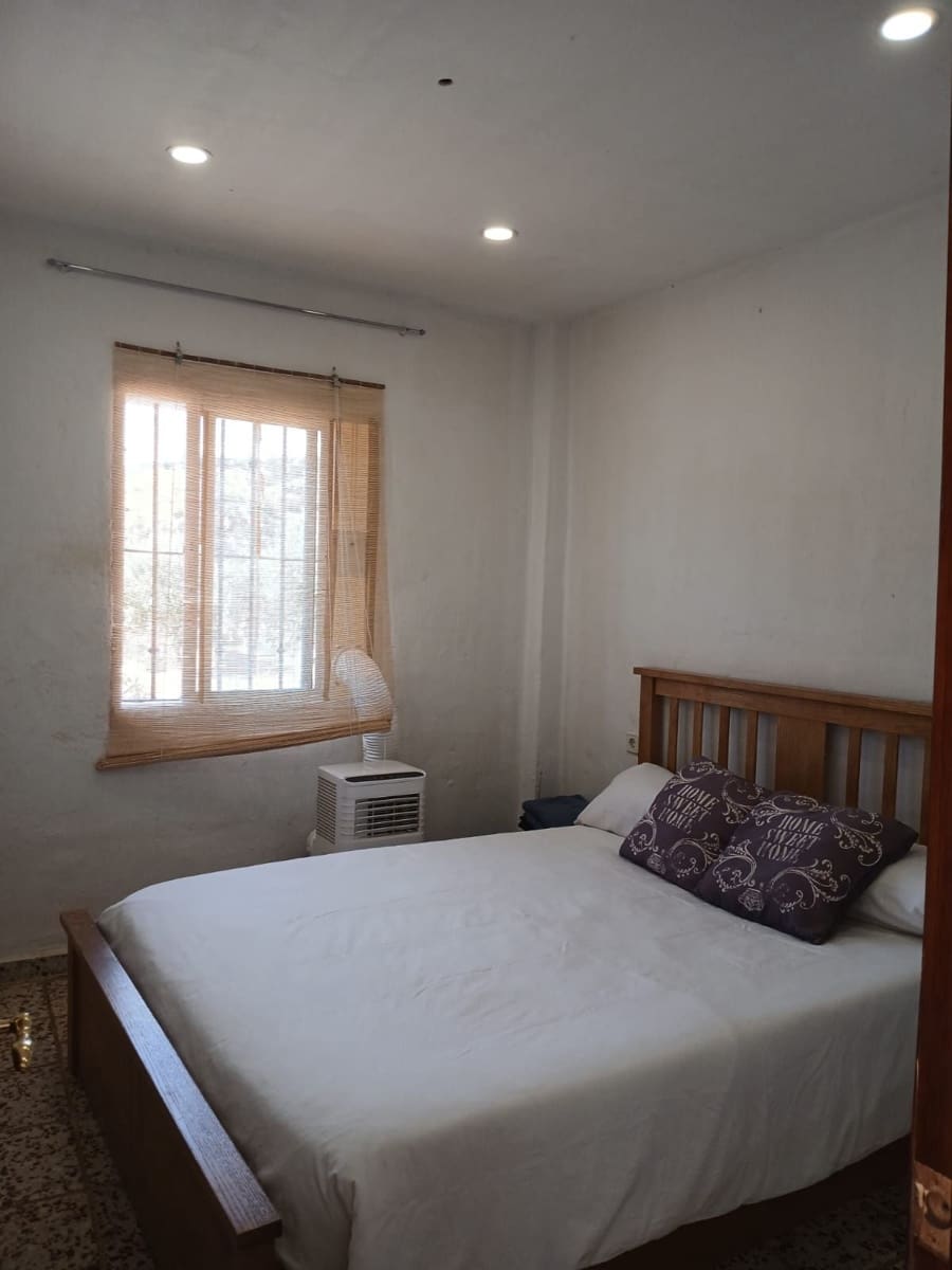 2 bedroom Finca/Country House for sale in Almogia with garage - € 160,000 (Ref: 9331735)