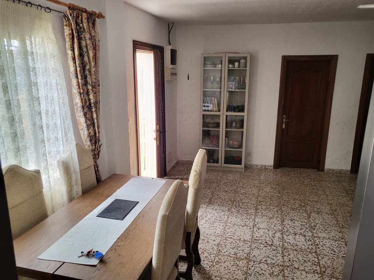 2 bedroom Finca/Country House for sale in Almogia with garage - € 160,000 (Ref: 9331735)