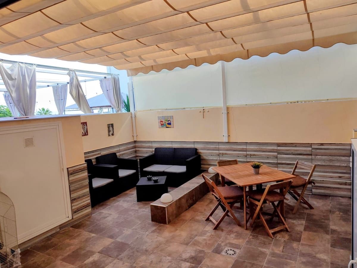 4 soveværelse Byhus til salg i Alhaurin de la Torre med swimmingpool garage - € 452.000 (Ref: 9369304)