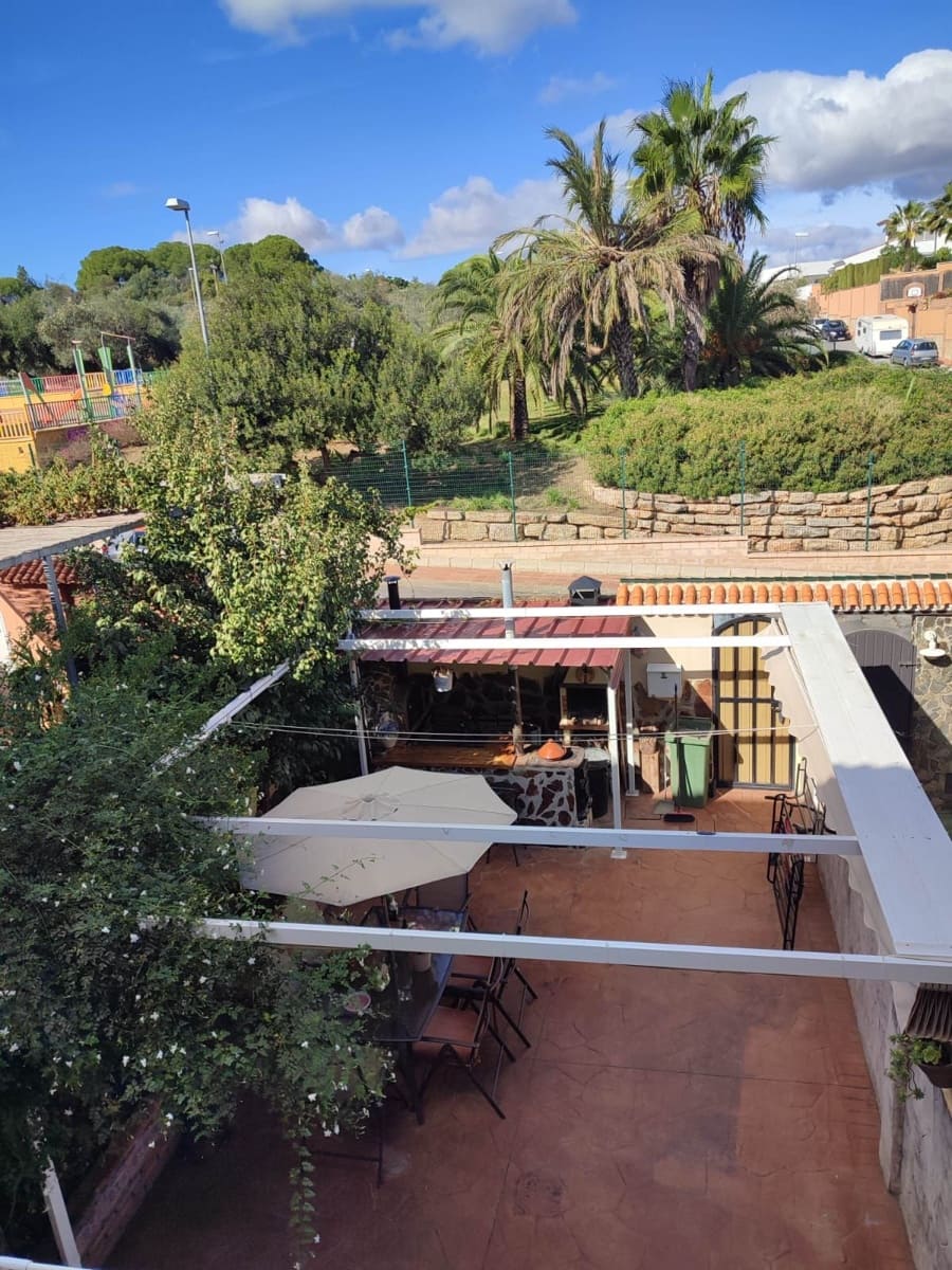 4 soveværelse Byhus til salg i Alhaurin de la Torre med swimmingpool garage - € 452.000 (Ref: 9369304)