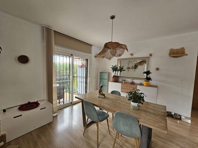 3 soverom Hus til salgs i Alhaurín de la Torre med svømmebasseng garasje - € 455 000 (Ref: 9378103)
