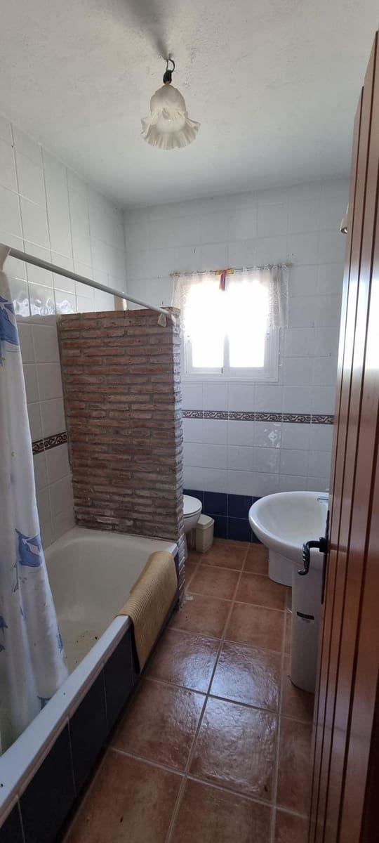 7 soverom Finca/Herregård til salgs i Alora med garasje - € 299 000 (Ref: 9378262)