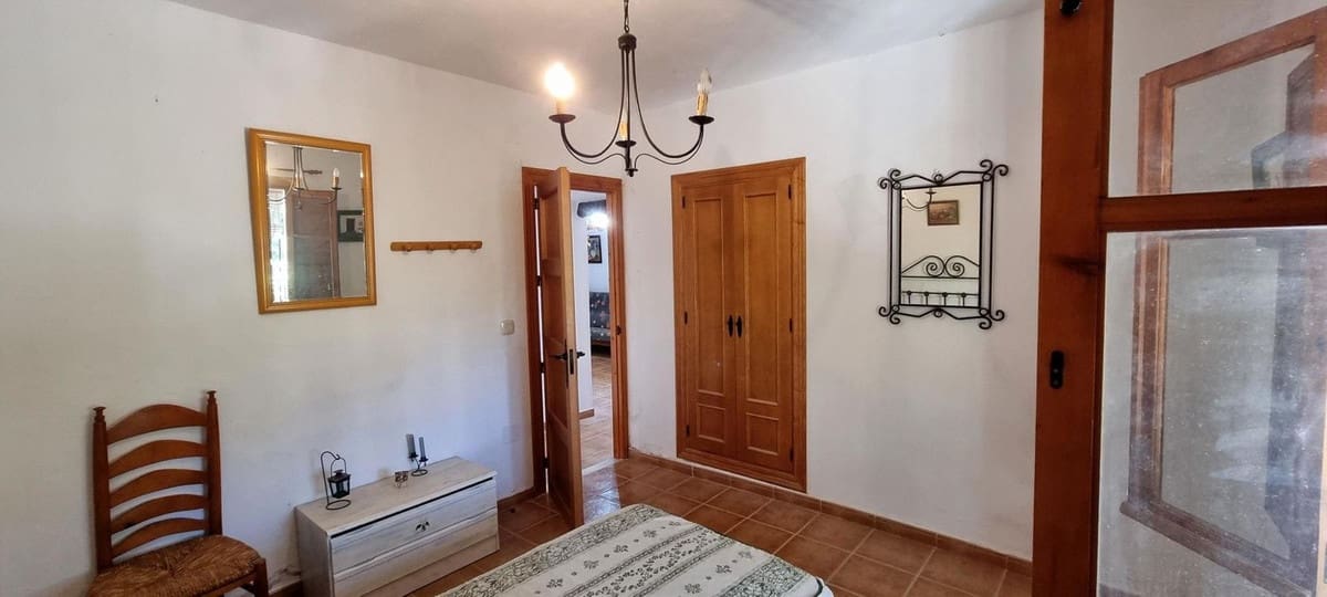 7 soverom Finca/Herregård til salgs i Alora med garasje - € 299 000 (Ref: 9378262)