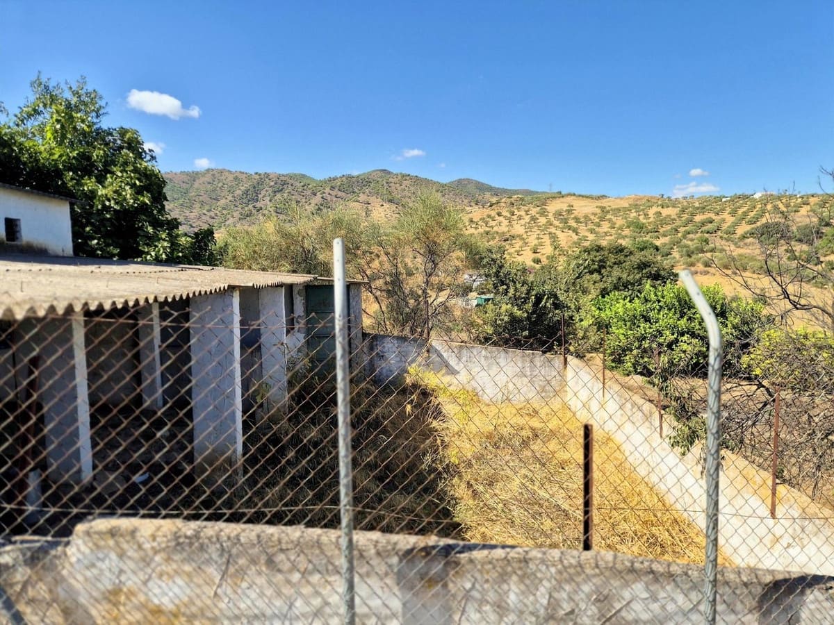 7 soverom Finca/Herregård til salgs i Alora med garasje - € 299 000 (Ref: 9378262)