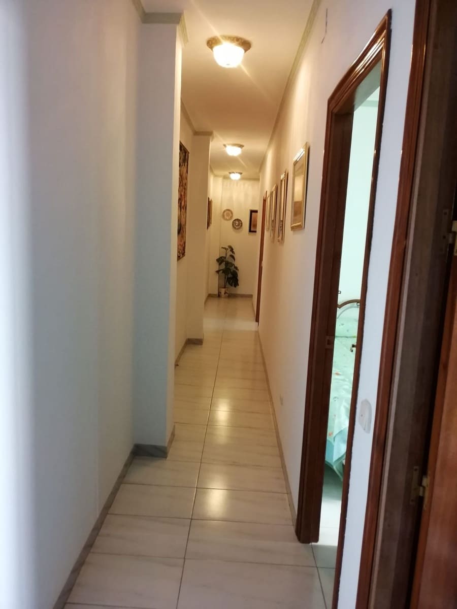 5 bedroom Townhouse for sale in Alhaurin el Grande with garage - € 699,000 (Ref: 9378263)