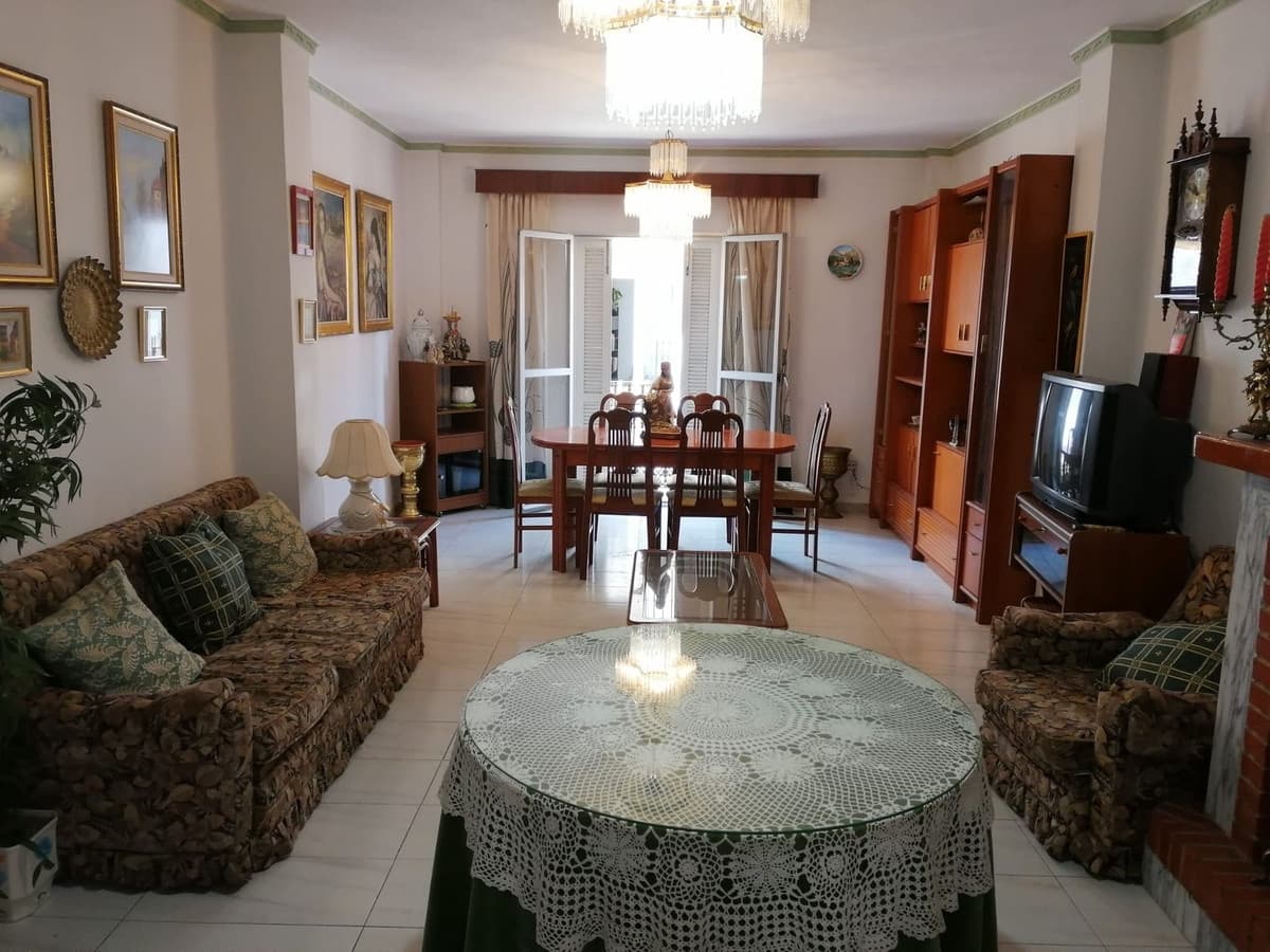 5 bedroom Townhouse for sale in Alhaurin el Grande with garage - € 699,000 (Ref: 9378263)
