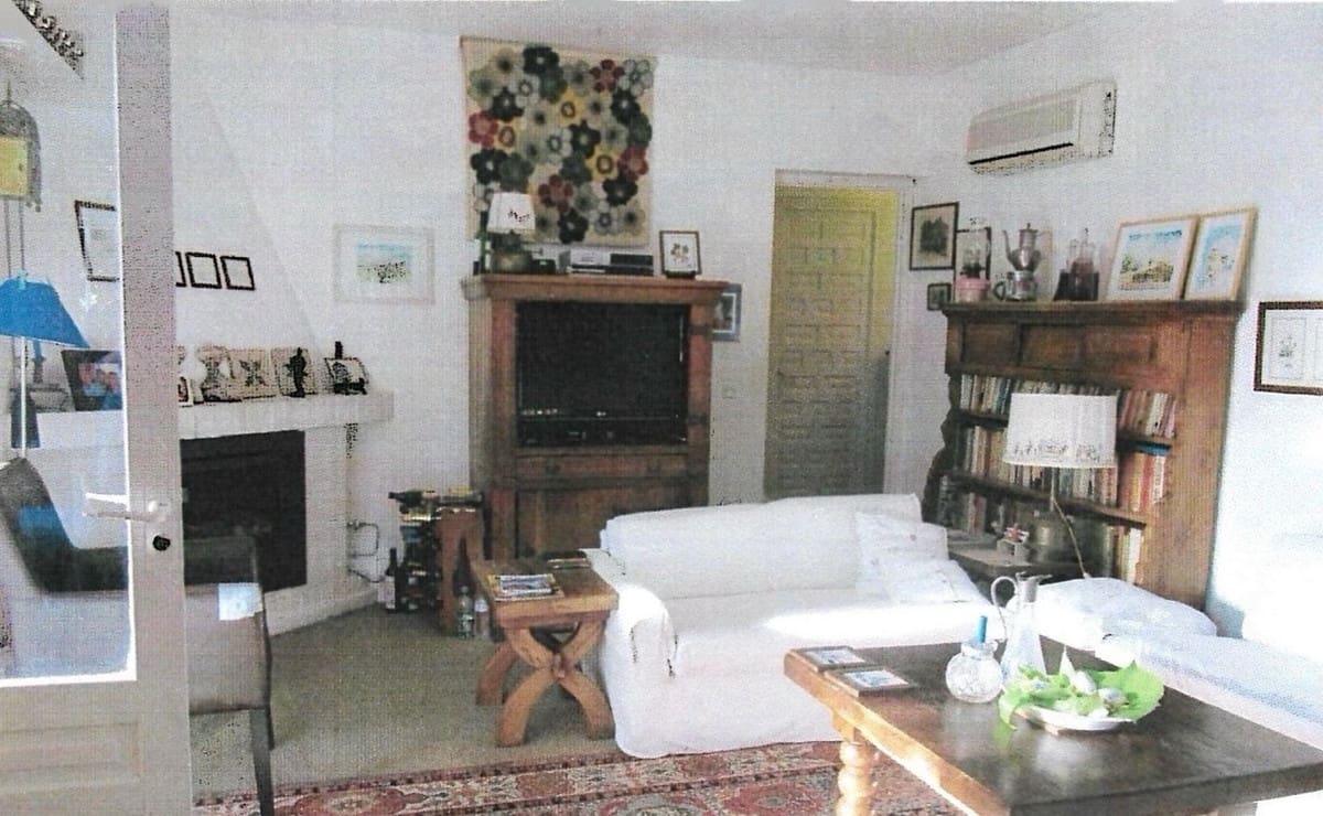 3 makuuhuone Huvila myytävänä paikassa Alhaurin el Grande mukana uima-altaan 
autotalli - 264 000 € (Ref: 9383765)