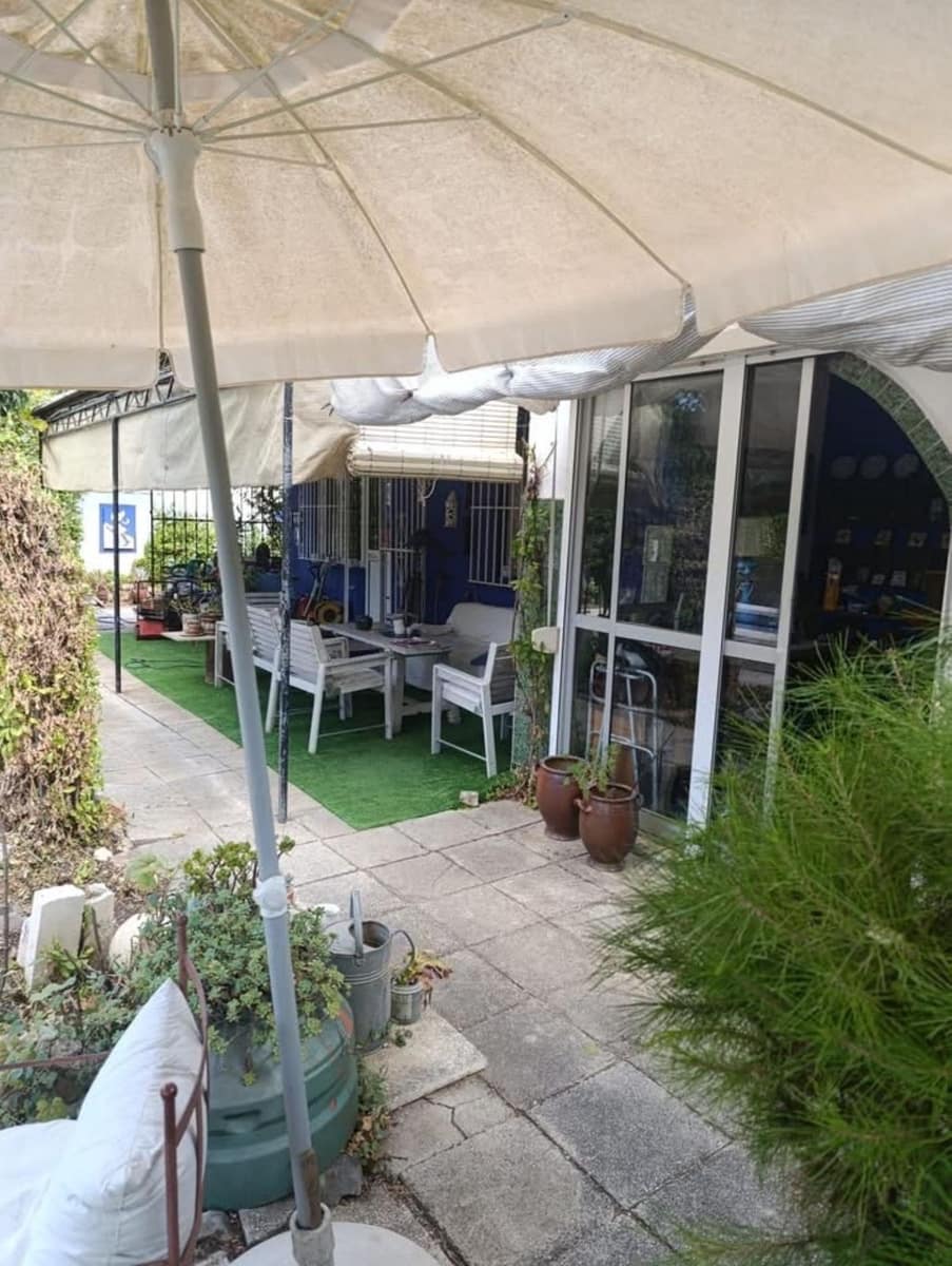 3 makuuhuone Huvila myytävänä paikassa Alhaurin el Grande mukana uima-altaan 
autotalli - 264 000 € (Ref: 9383765)