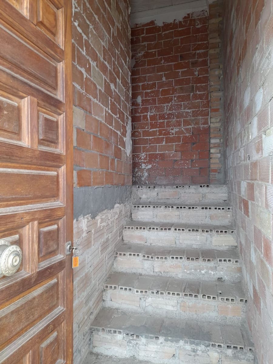 6 bedroom Townhouse for sale in Villanueva del Rosario with garage - € 279,000 (Ref: 9442834)