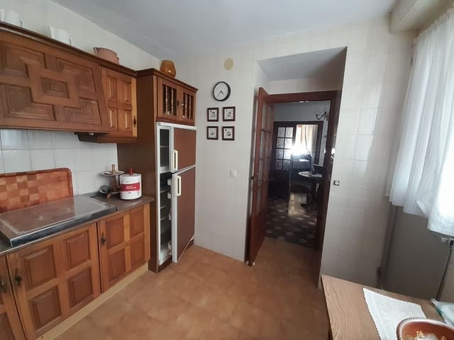 Casa de 6 habitaciones en Villanueva del Rosario en venta con garaje - 279.000 € (Ref: 9442834)