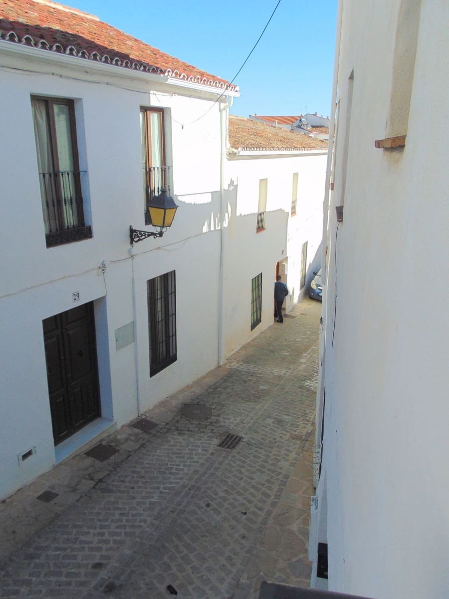 3 bedroom Townhouse for sale in Monda - € 290,000 (Ref: 9444490)