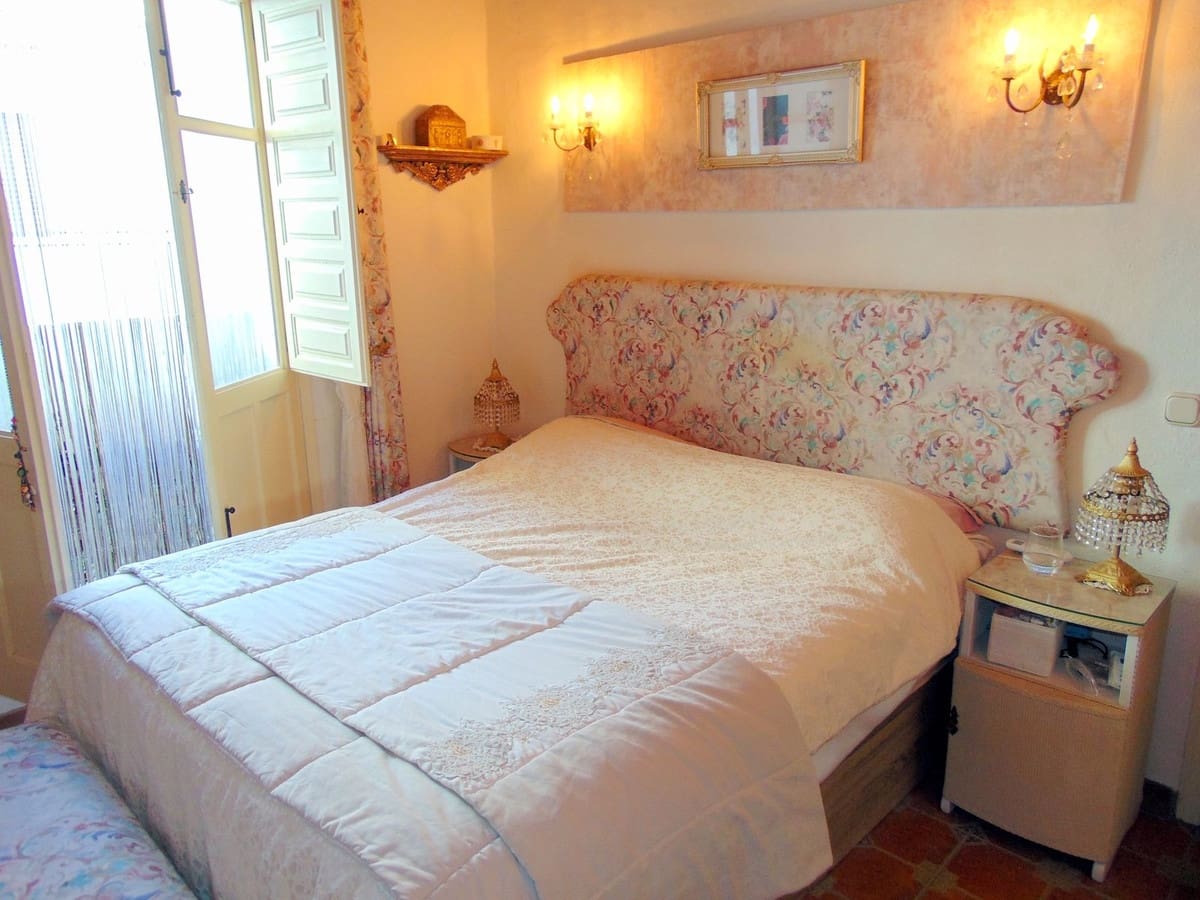 3 bedroom Townhouse for sale in Monda - € 290,000 (Ref: 9444490)