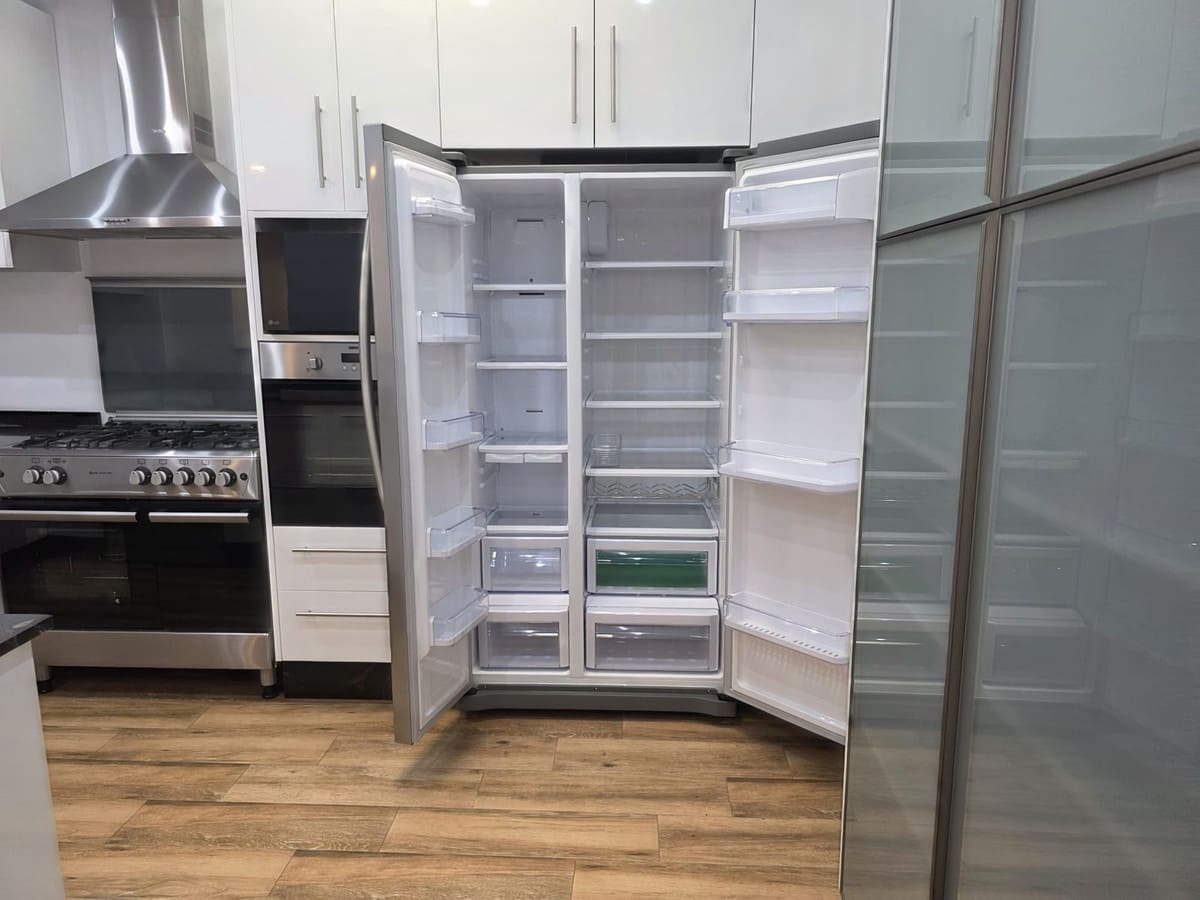 2 soveværelse Lejlighed til salg i Coin - € 265.000 (Ref: 9447177)