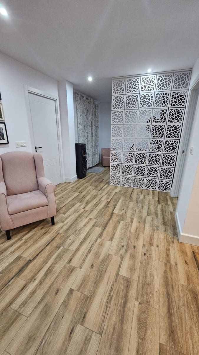 2 Zimmer Apartment zu verkaufen in Coin - 265.000 € (Ref: 9447177)